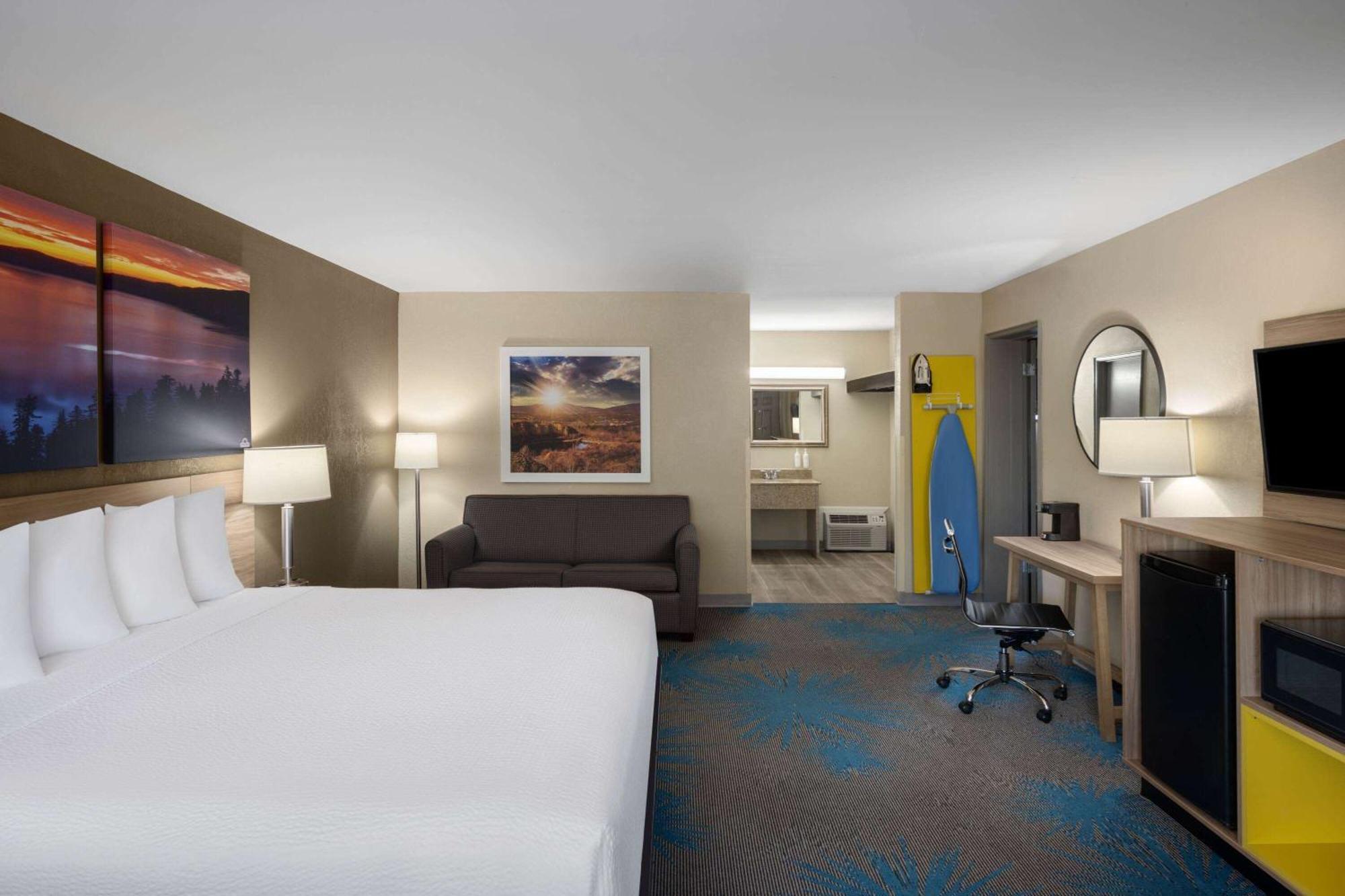 Days Inn By Wyndham Klamath Falls Buitenkant foto
