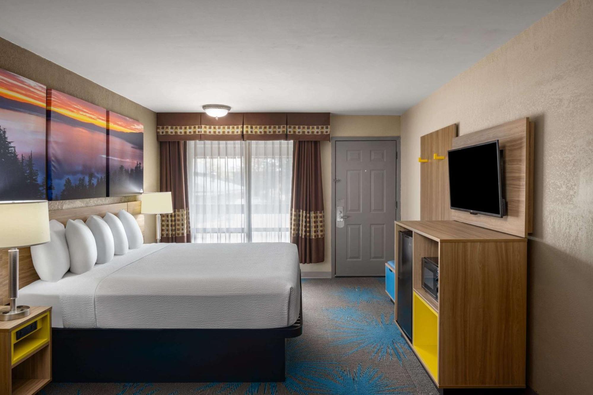 Days Inn By Wyndham Klamath Falls Buitenkant foto
